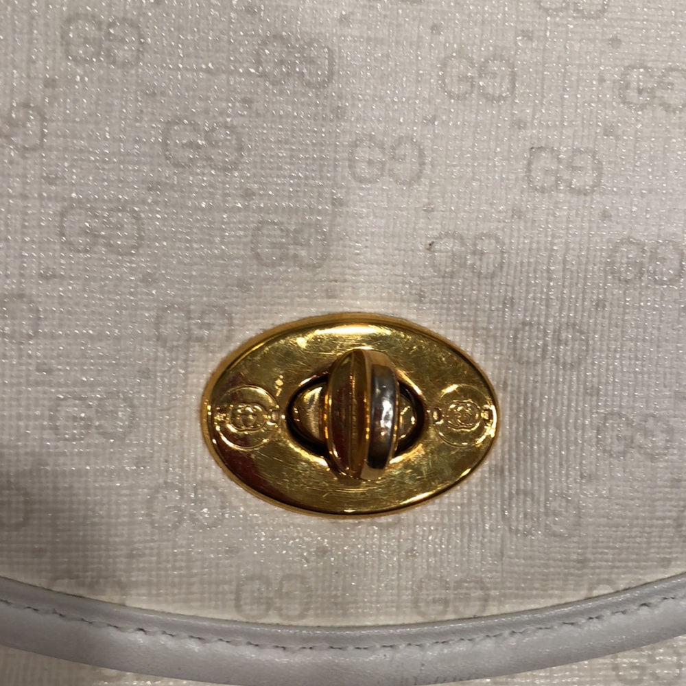 Gucci Vintage Purse - Picture 7 of 16